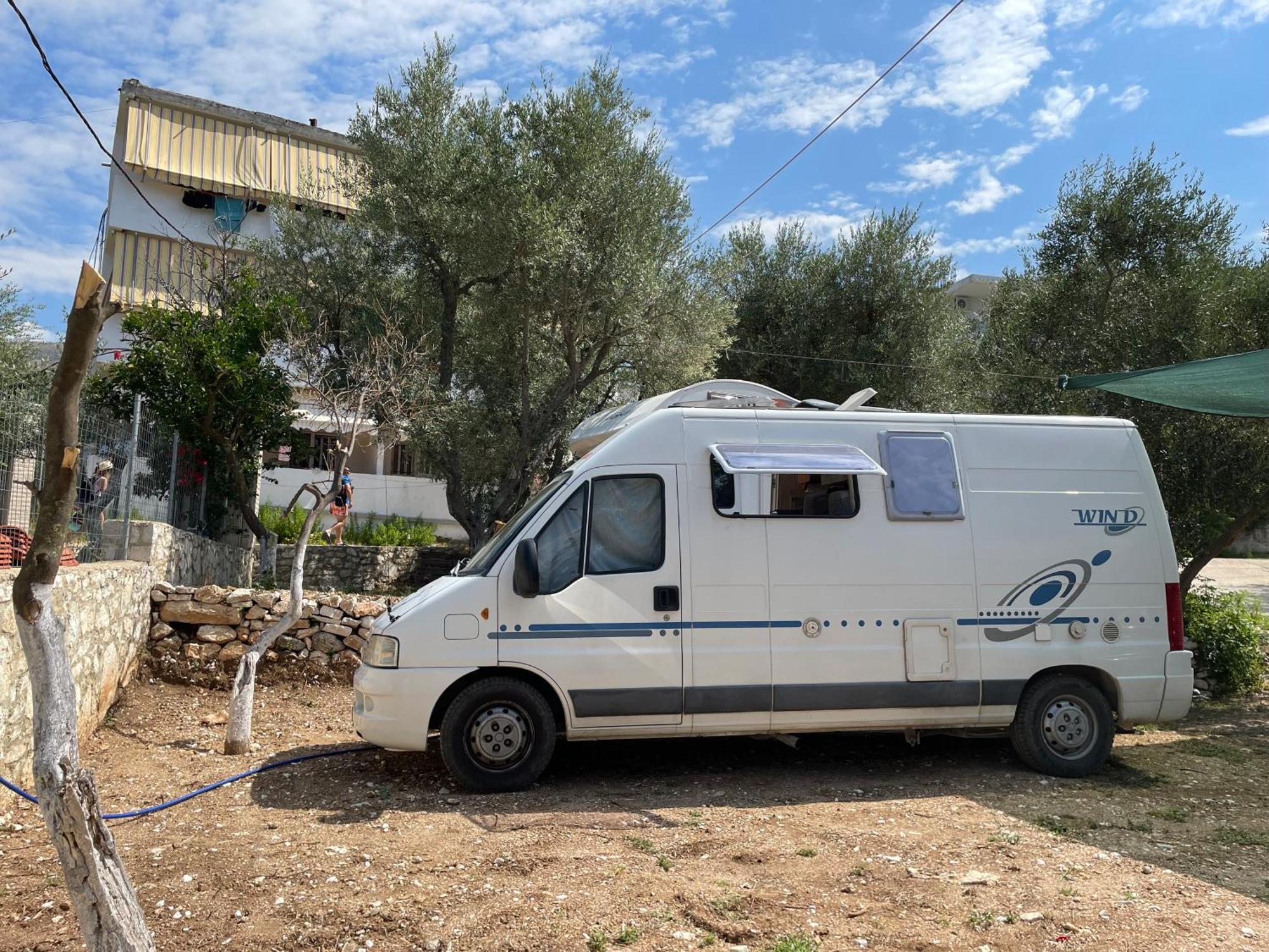 Olive Camping هيماري المظهر الخارجي الصورة